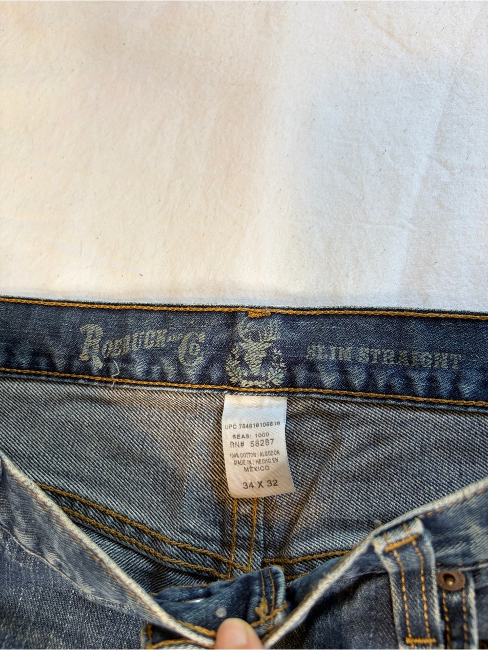 Men's Slim Straight Jeans in Medium Blue Wash - Picture 4 of 5